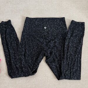 lululemon wonder under leggings